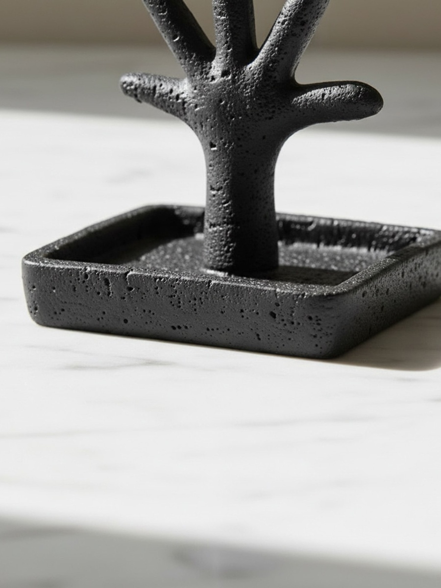 Whyton Saga Resin Jewellery Holder - 10x10x10 cm