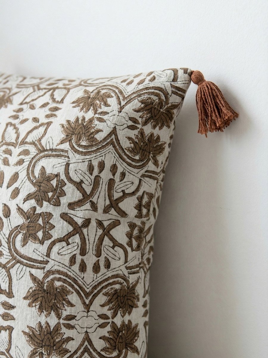 Brown Ethnic Motifs Printed Cotton Cushion Cover With Tassel, Medium