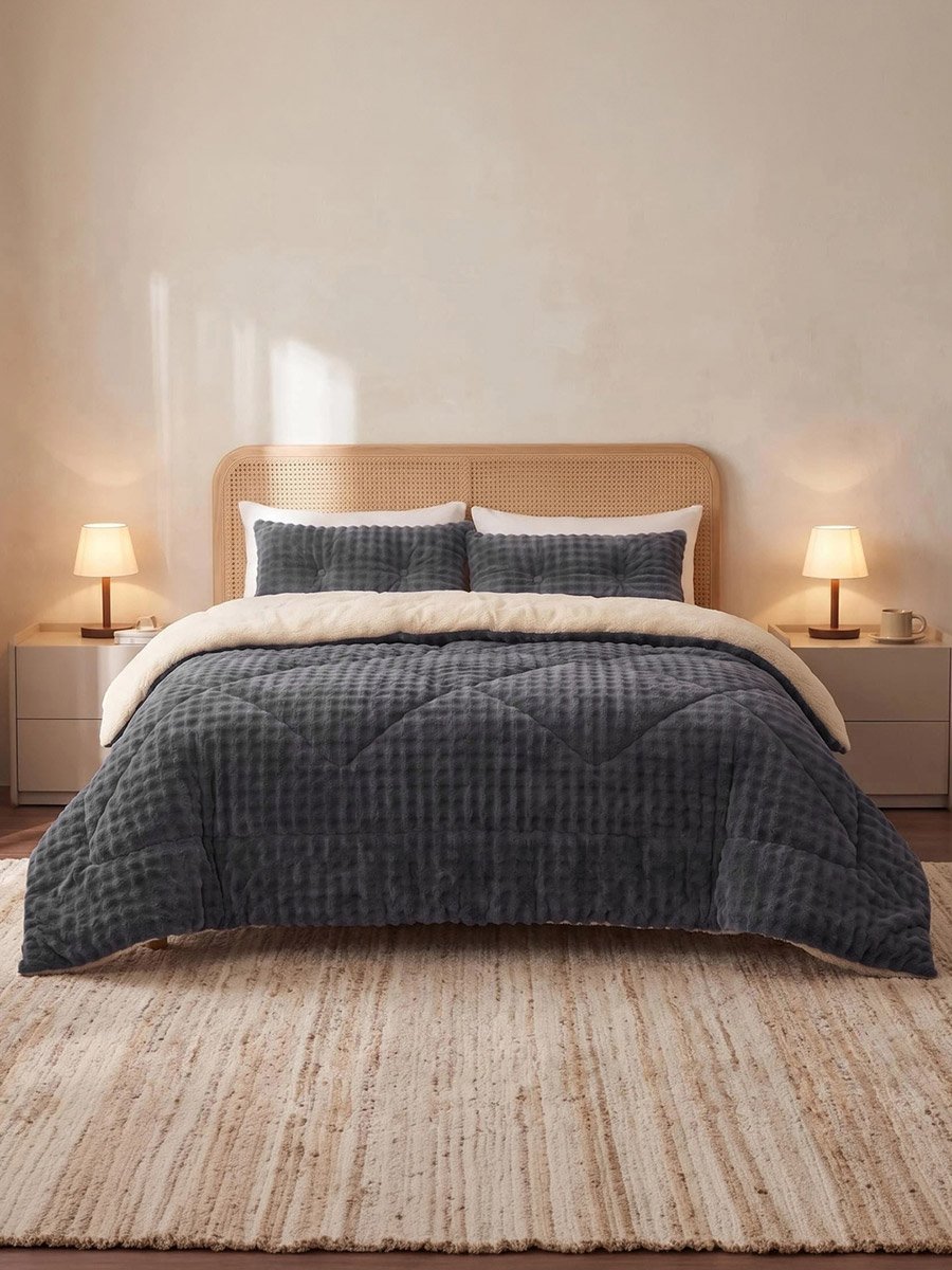 1-Piece Solid Comforter - Black, 200x230cm