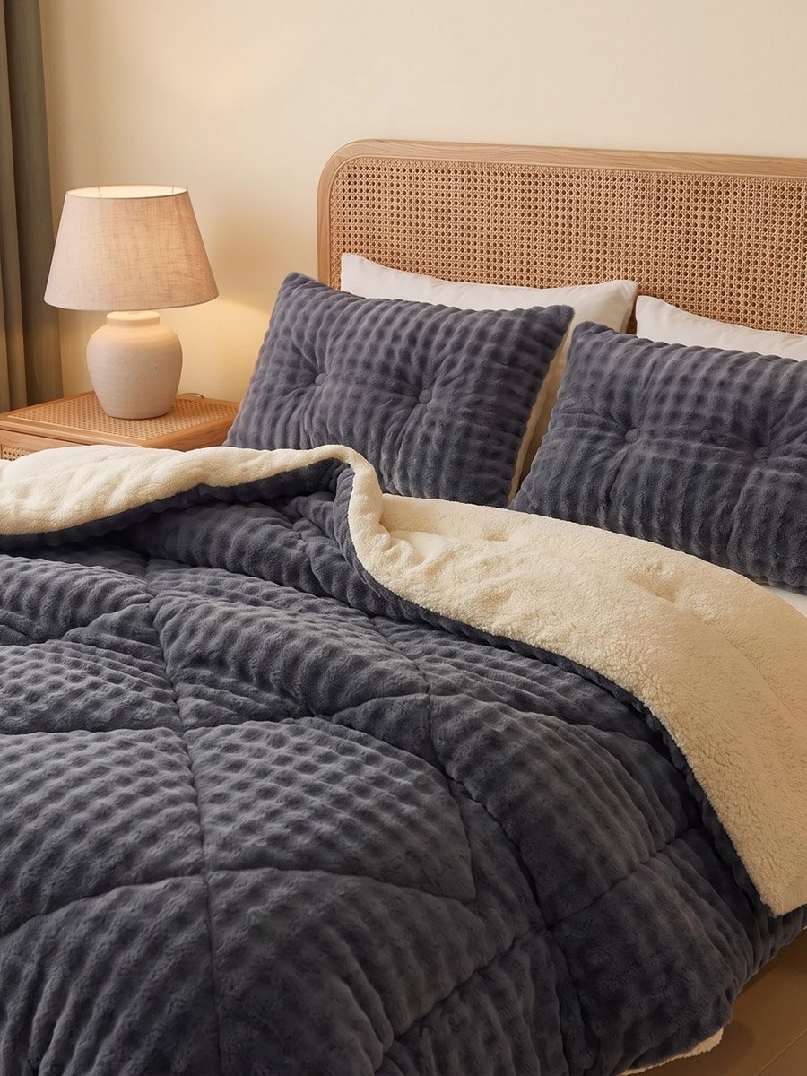 1-Piece Solid Comforter - Black, 200x230cm