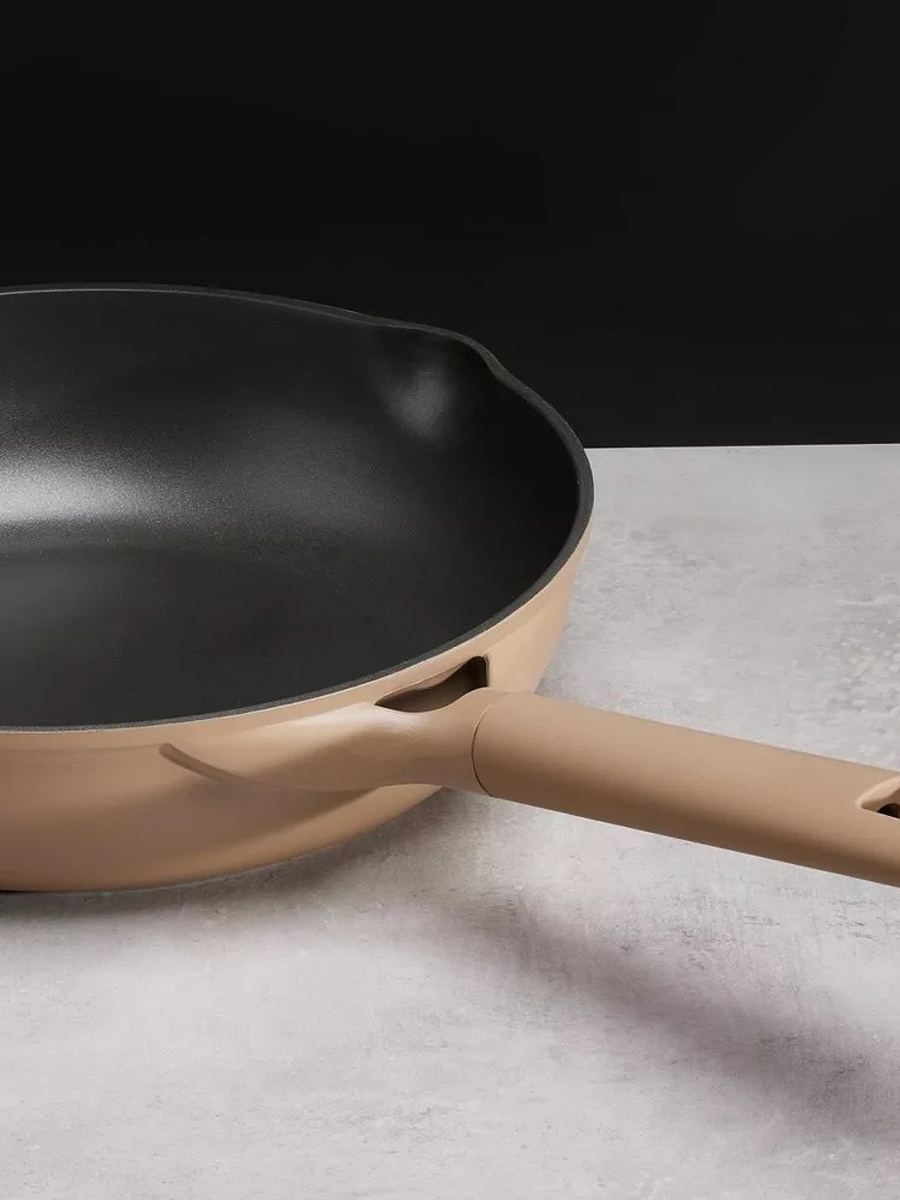 10-Inch Nonstick Fry Pan with Pour Spout