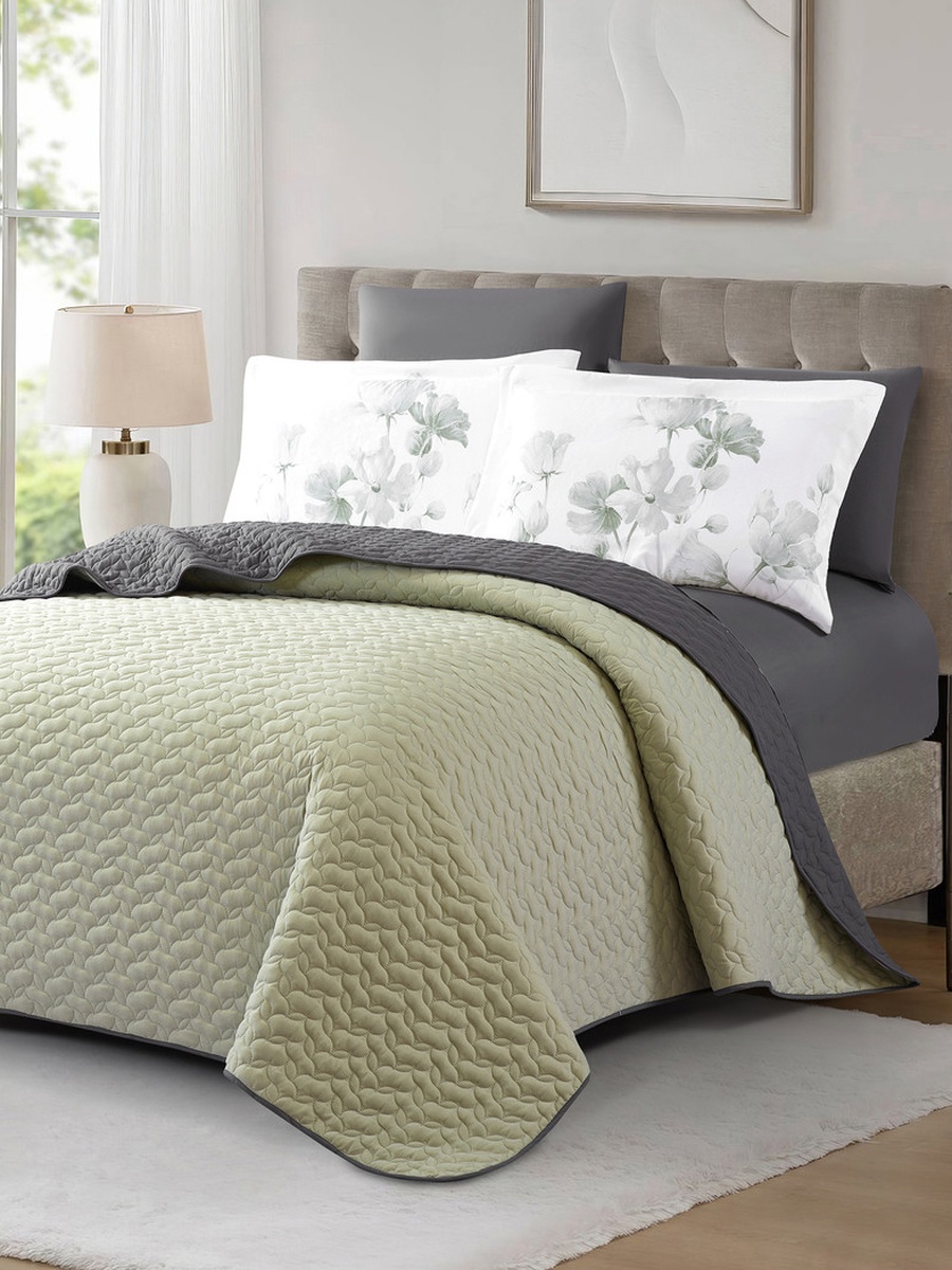 6-Pieces King Size Reversible Ogee Arch Quilted Bedspread Set 260X240 Cm, Soft Microfiber - Green