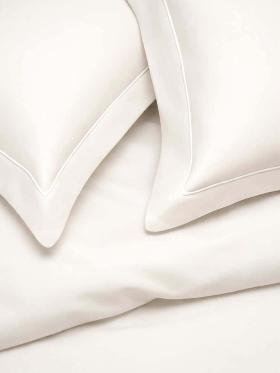 100% Tencel With Merrow King Flat Bedsheet 3-Pieces Set- Ivory