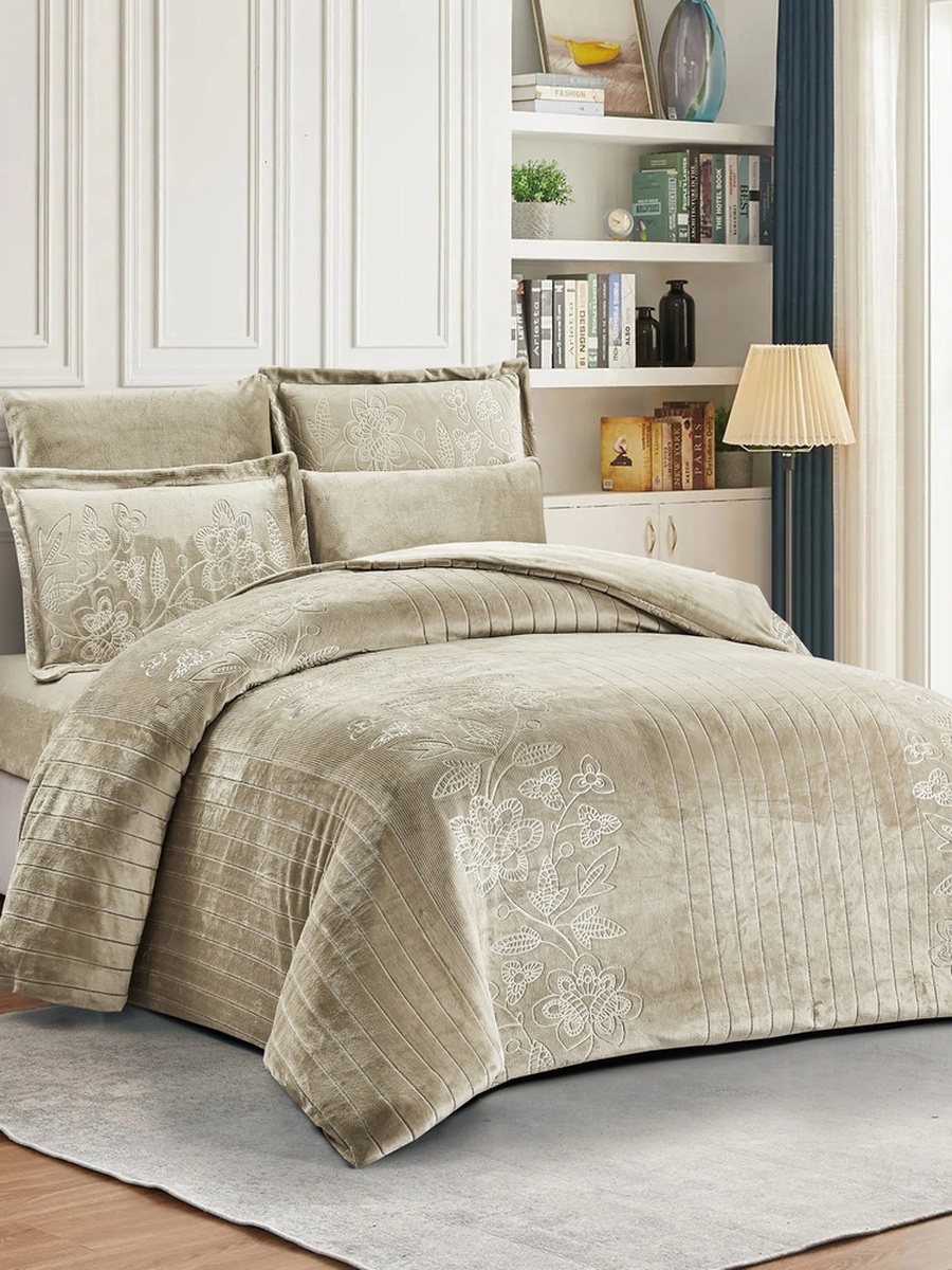 Embossed Velvet Comforter Set Floral Beige