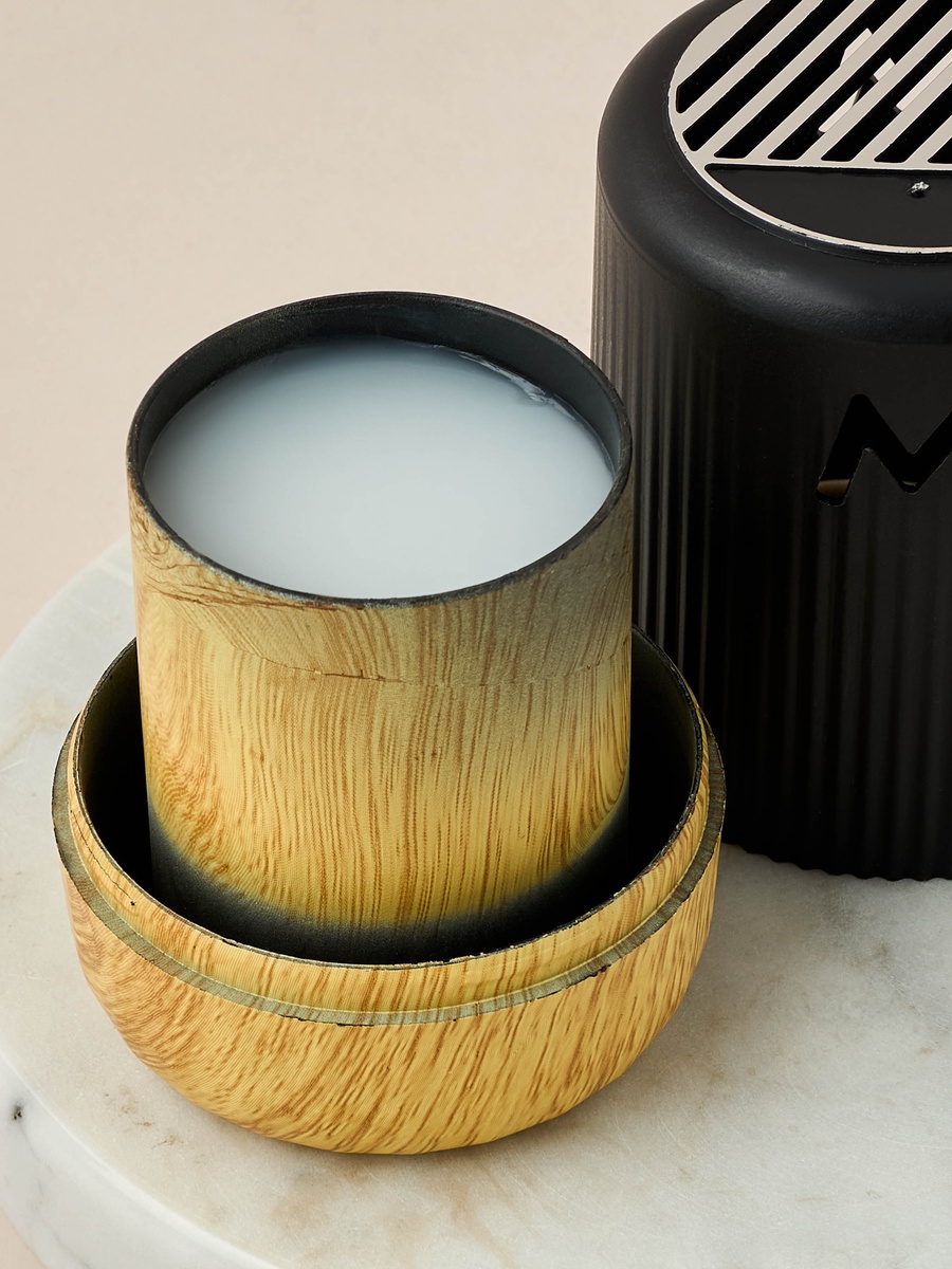 معطر سيارة جيلي برائحة نسيم الأرز