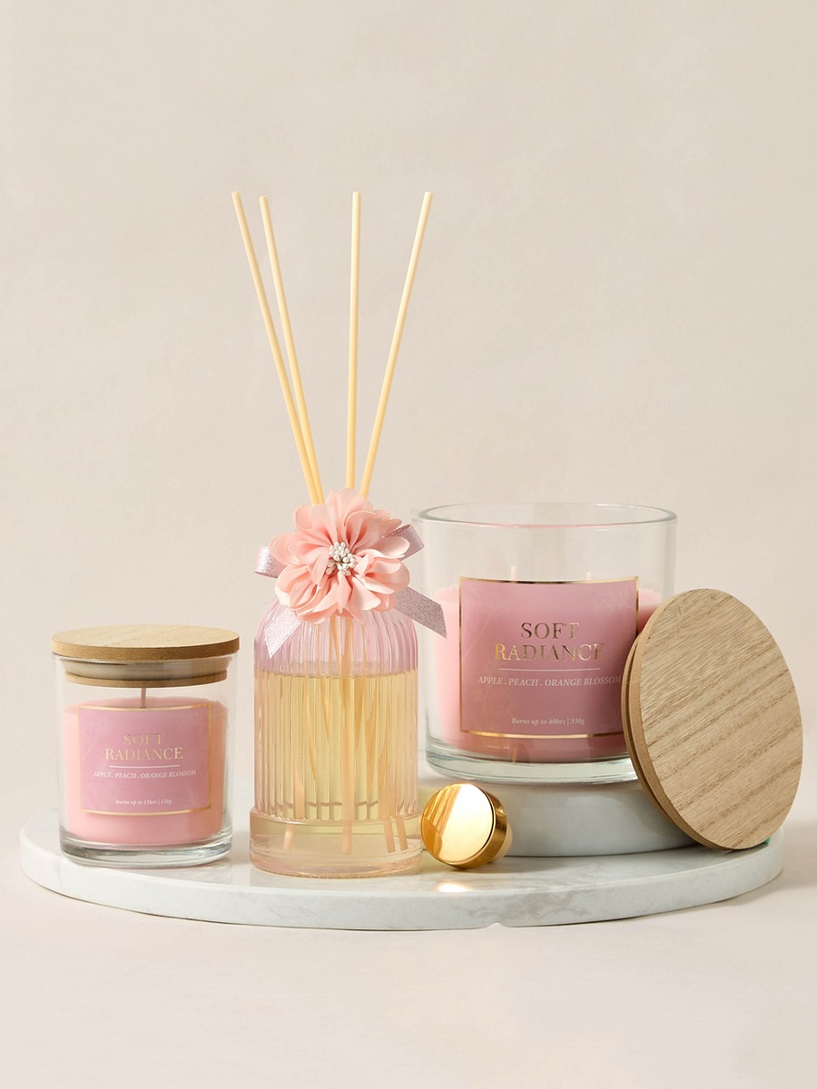 Aura Luxe Jar Candle 330gm Soft Radiance