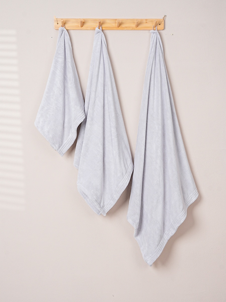 3-Pieces Microfiber Towel Set, 330 GSM - Silver