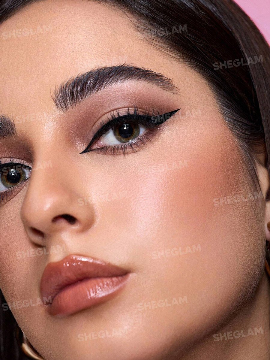 ايلاينر مطفي أوه سو ريتش