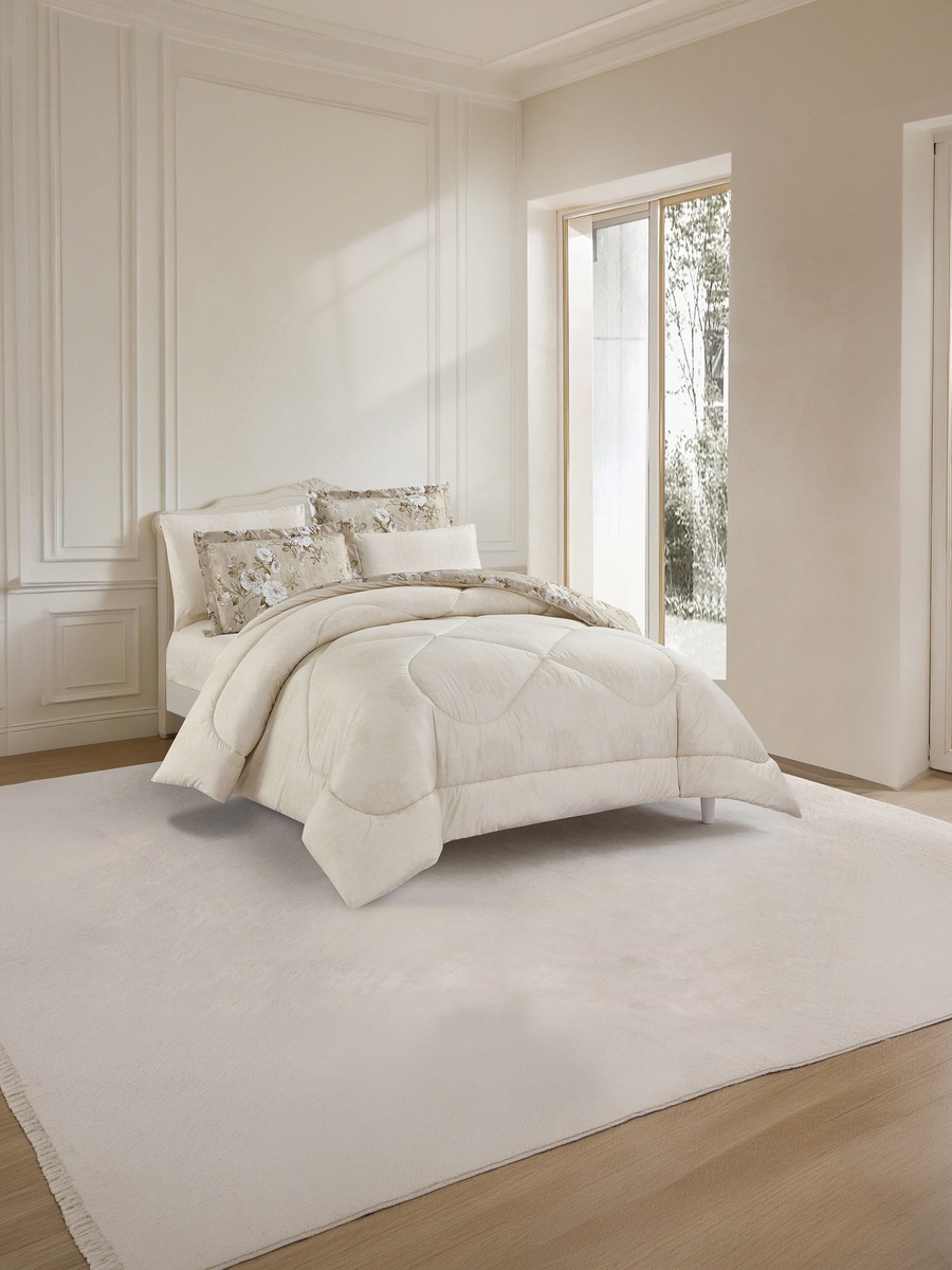 All Season Printed Reversible 4-Pieces Twin Size Comforter Set - 170x240 cm