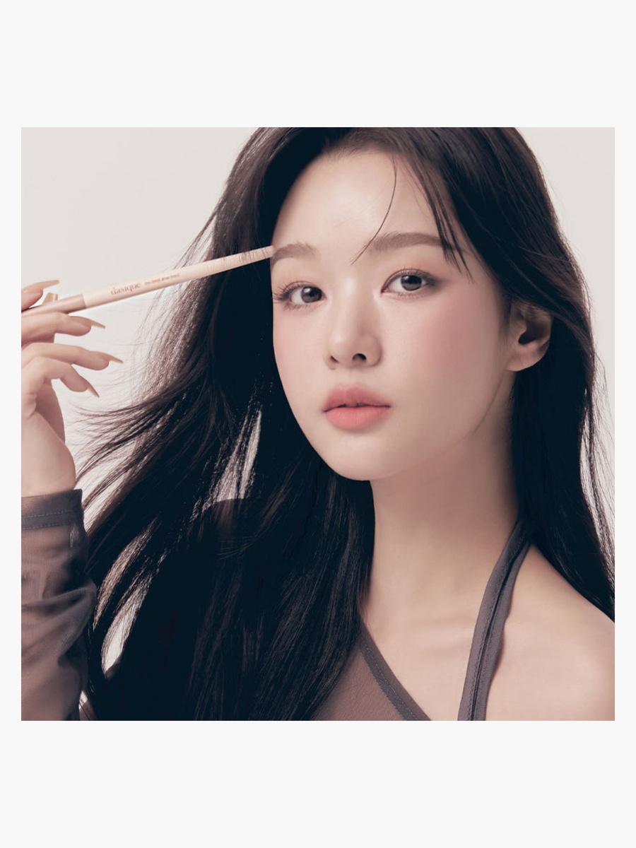 قلم تحديد الحواجب الدقيق من داسيك، 0.3 غرام