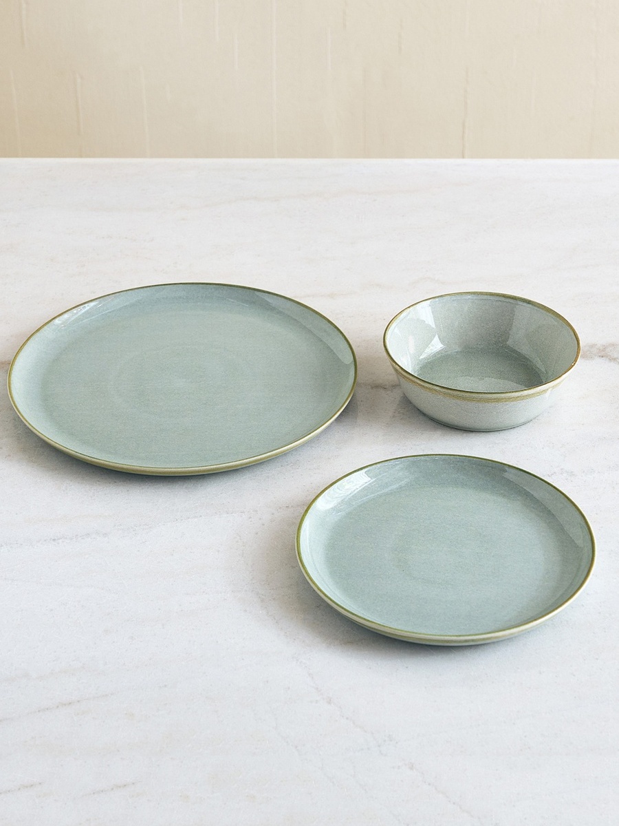 Elegenza 18-Piece Reactive Dinner Set - Serves 6