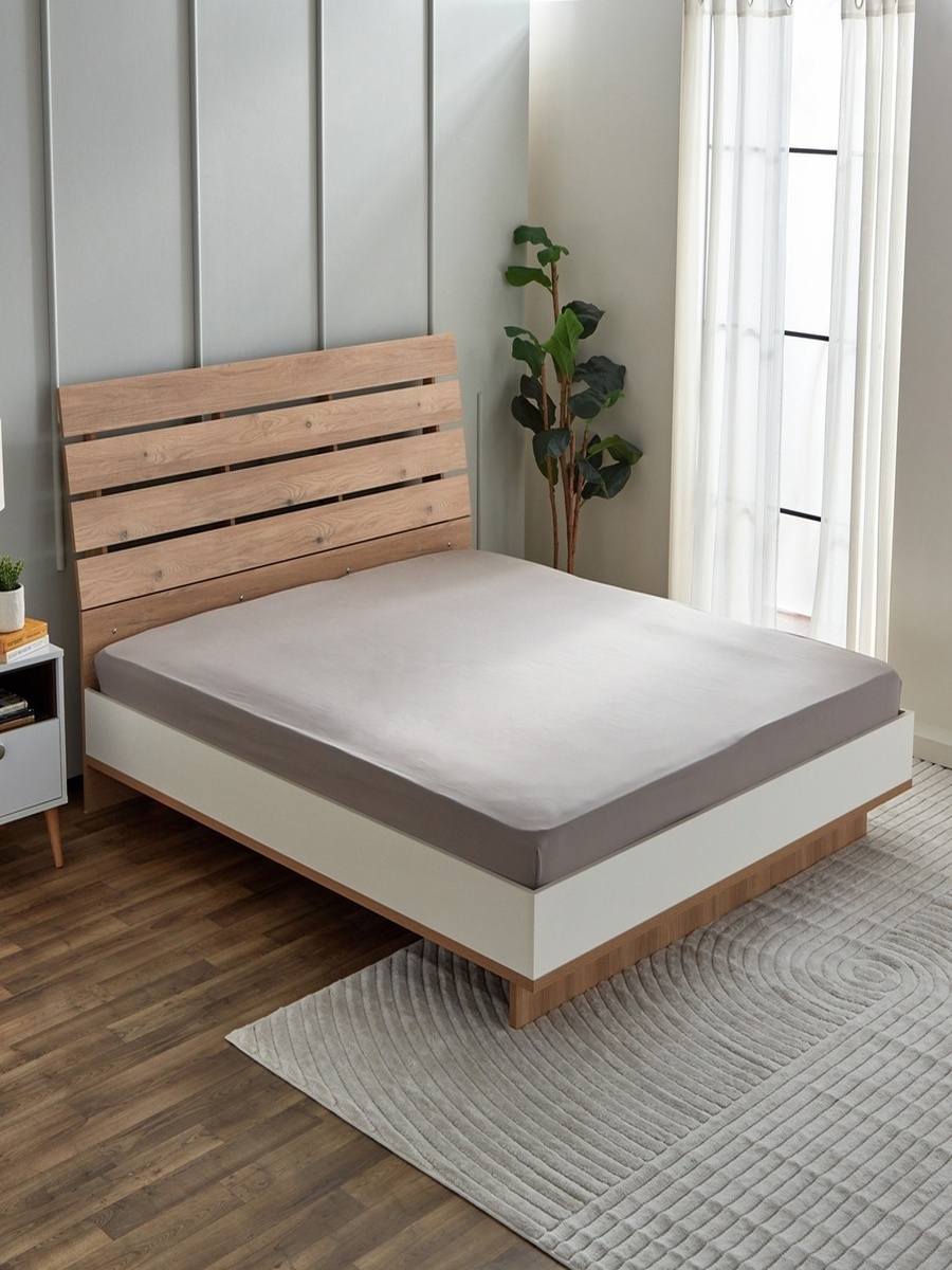 Derby Solid Microfiber King Fitted Sheet - 180x200+25 cm