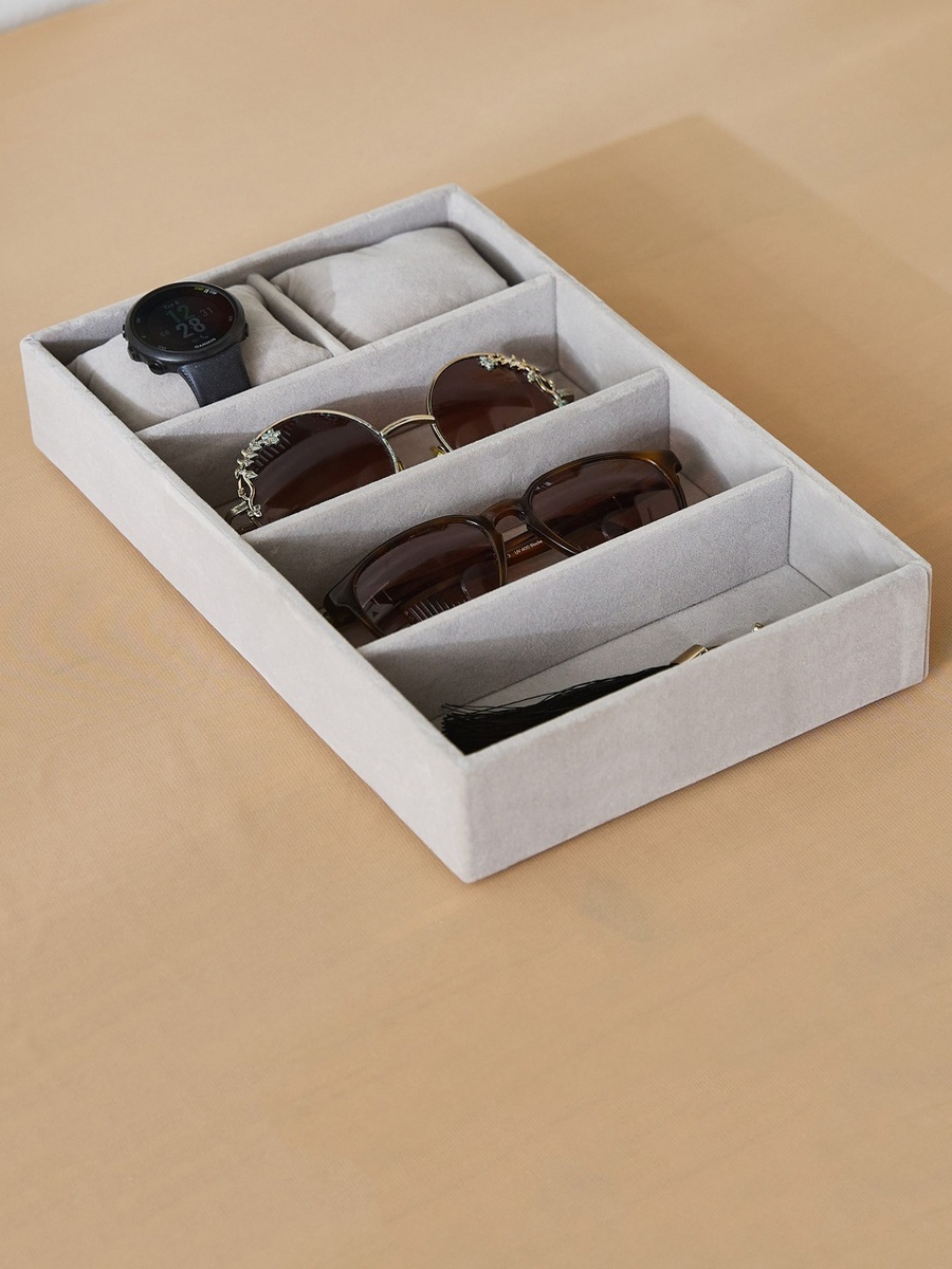 Velour 5-Compartment Jewellery Tray with 2 Pillows for Watches