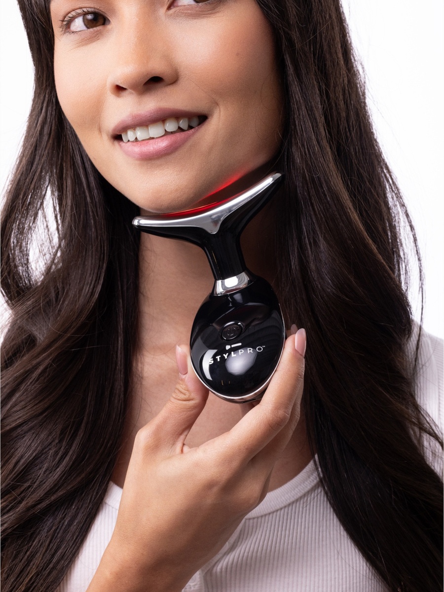 Fabulous Firmer Neck Face Smoother