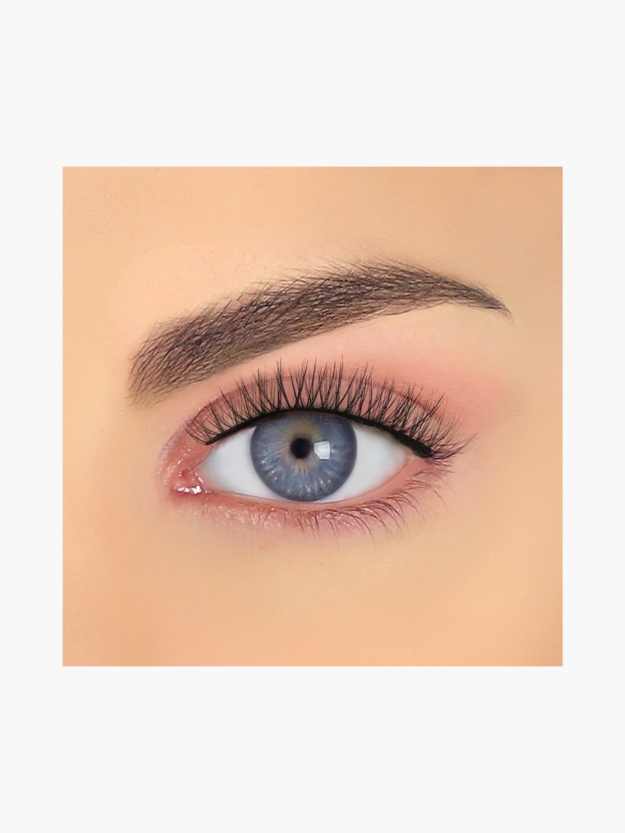 Ruby Eyelashes