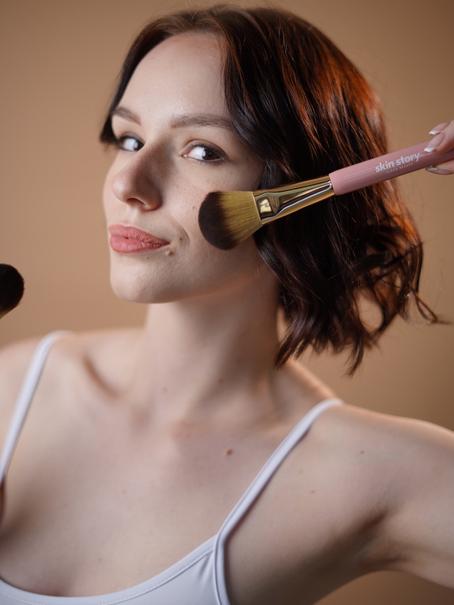 Clean Skin Flat Precision Blush Brush