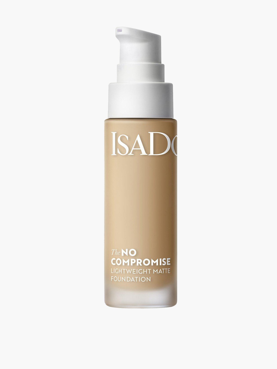 No Compromise Lightweight Matte Foundation