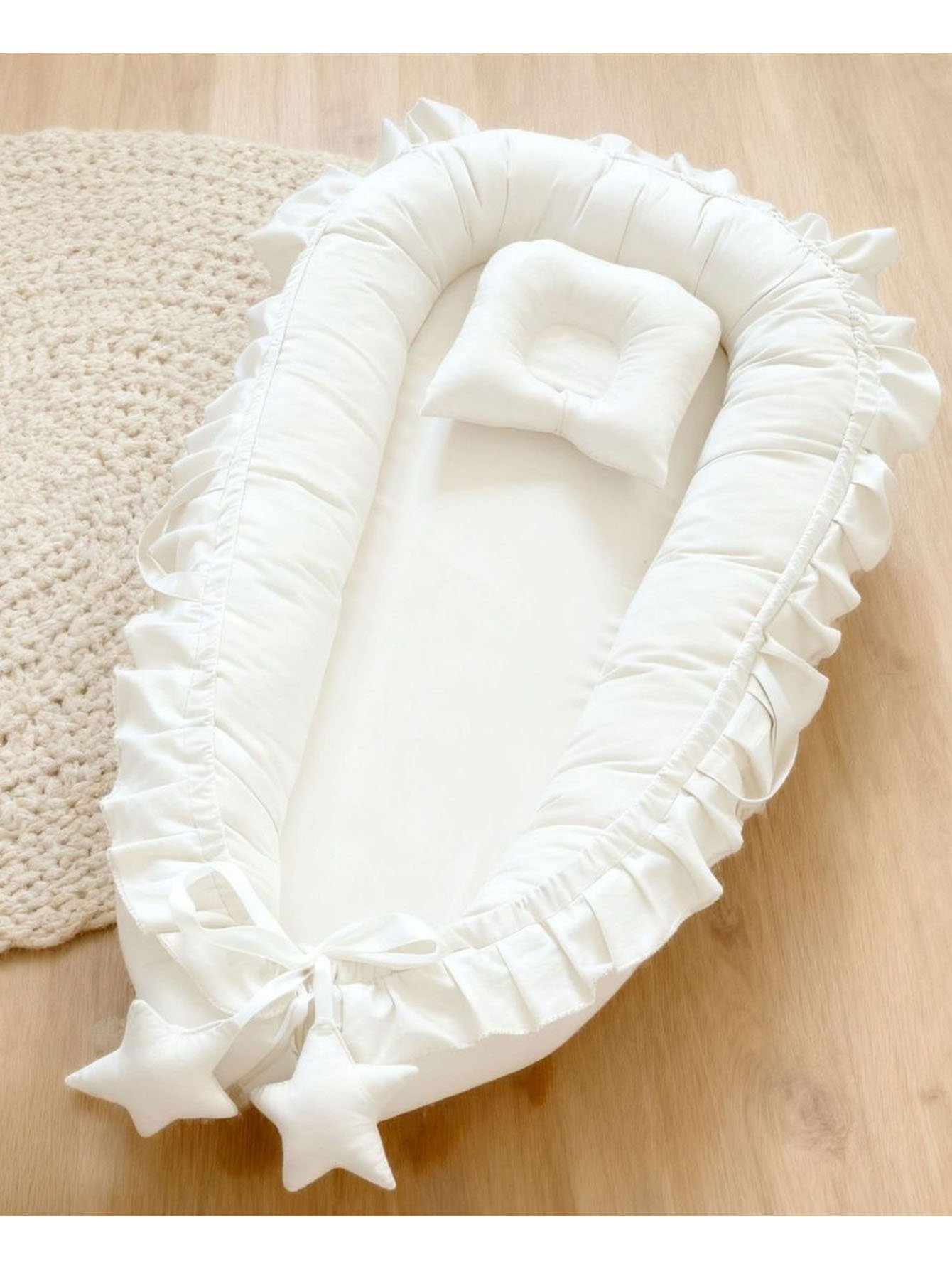 White Ruffled Baby Nest Bed With Pillow