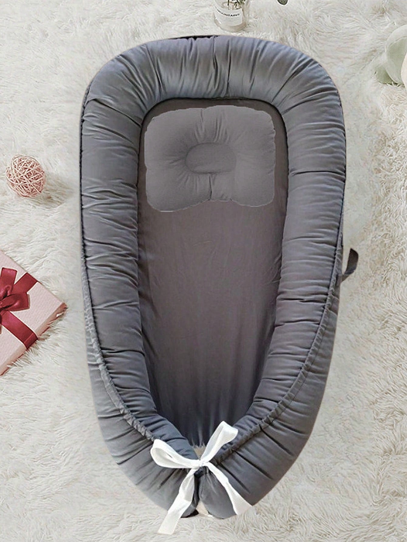 Grey Polyester Patterned Baby Nest Portable Crib with Pillow