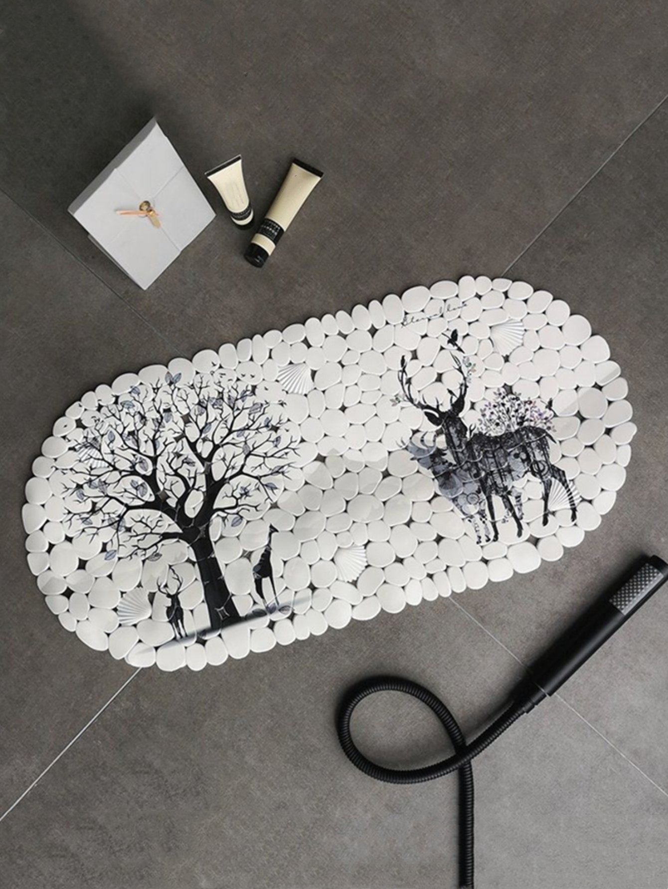 White Wildlife Print PVC Non-Slip Bath Mat