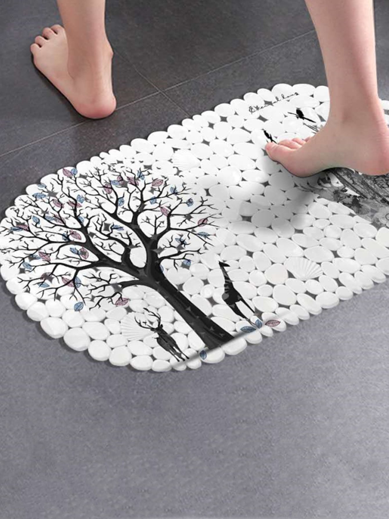 White Wildlife Print PVC Non-Slip Bath Mat