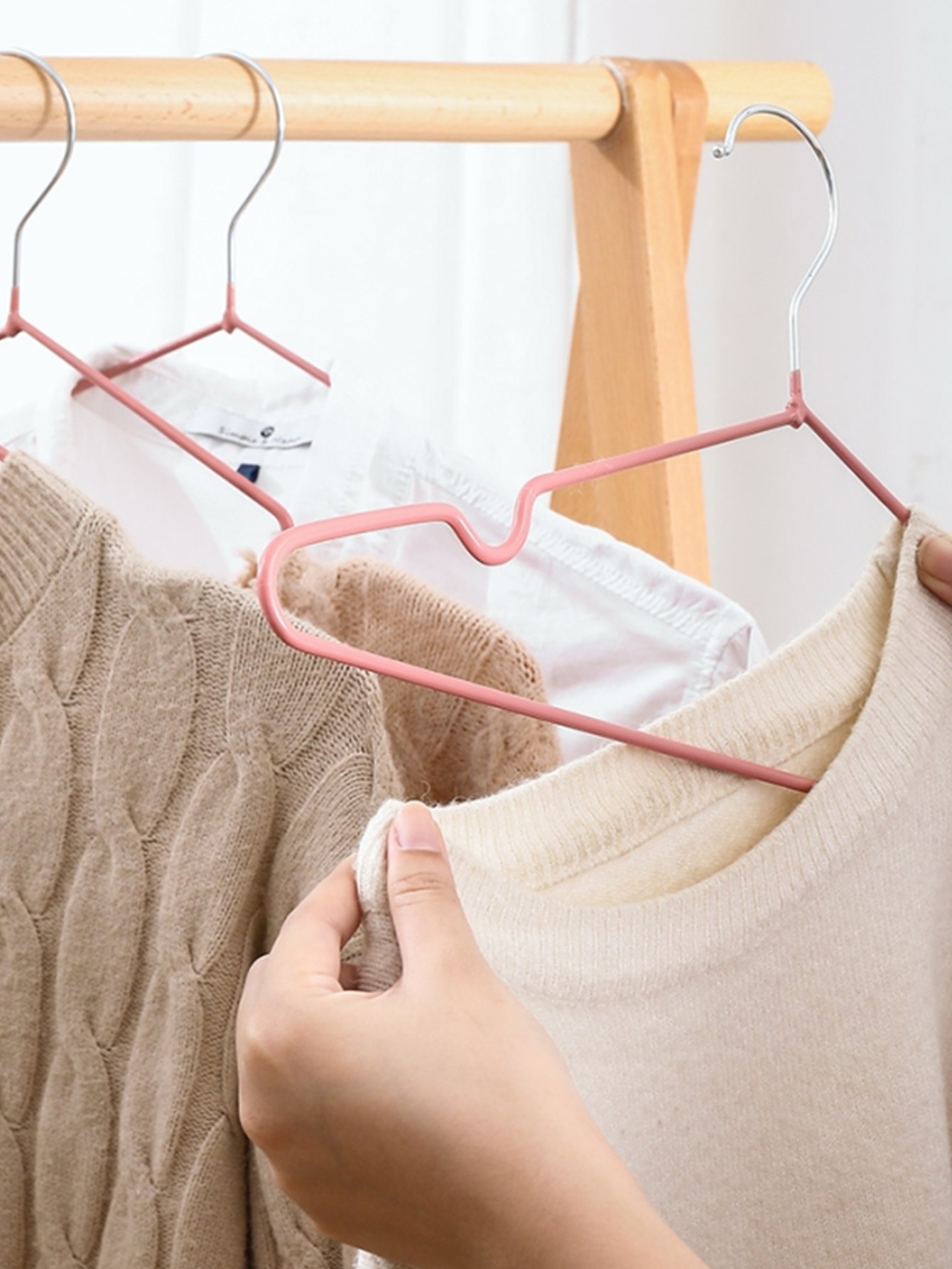 20-Pack Pink Non-Slip Coated Hangers