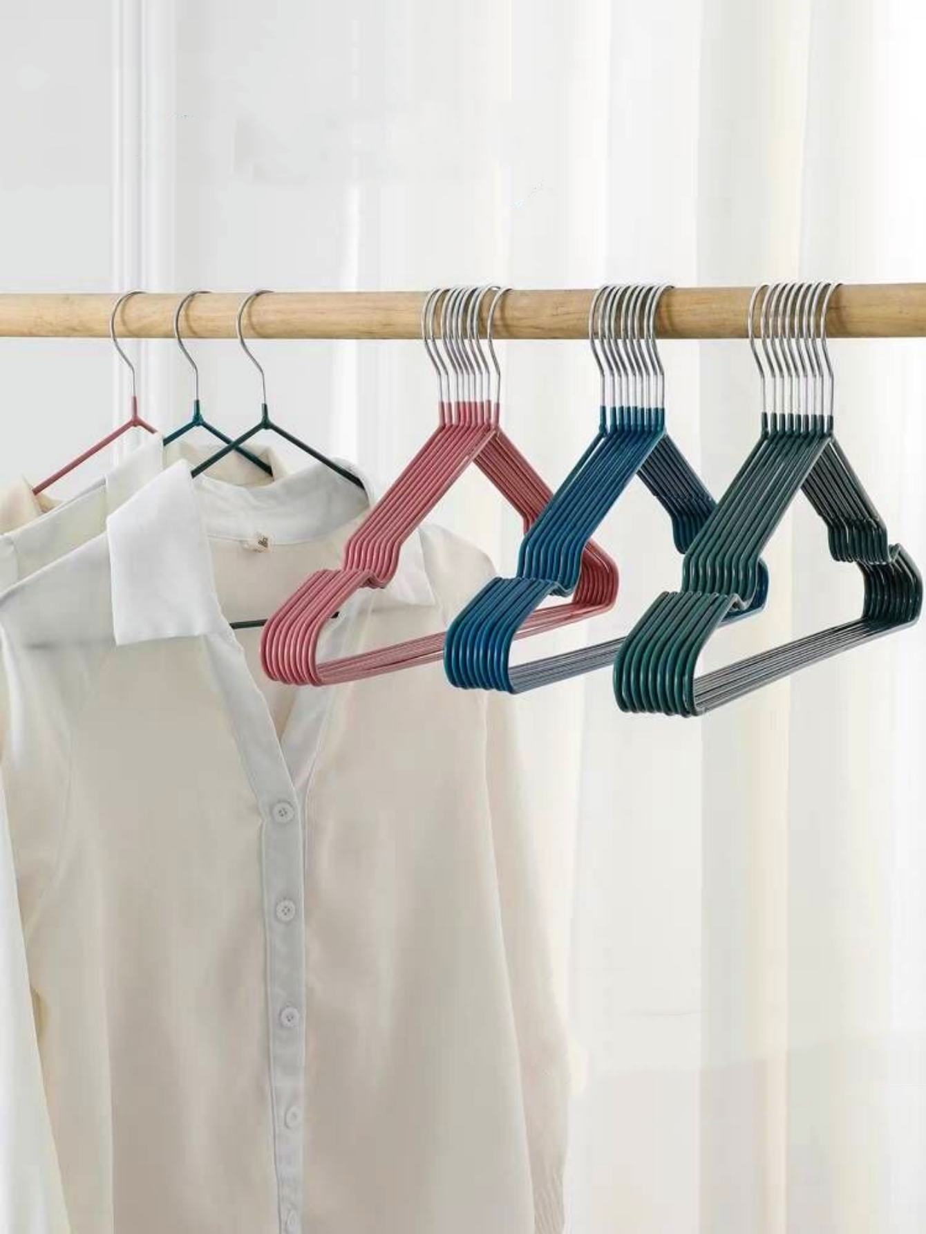 40-Pack Blue Non-Slip Coated Metal Hangers