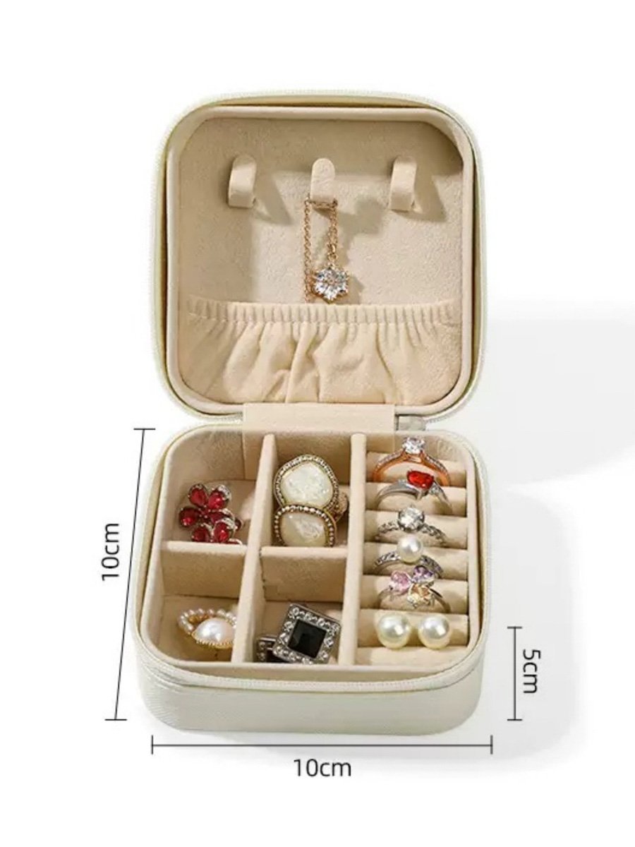 Beige Travel Jewelry Organizer