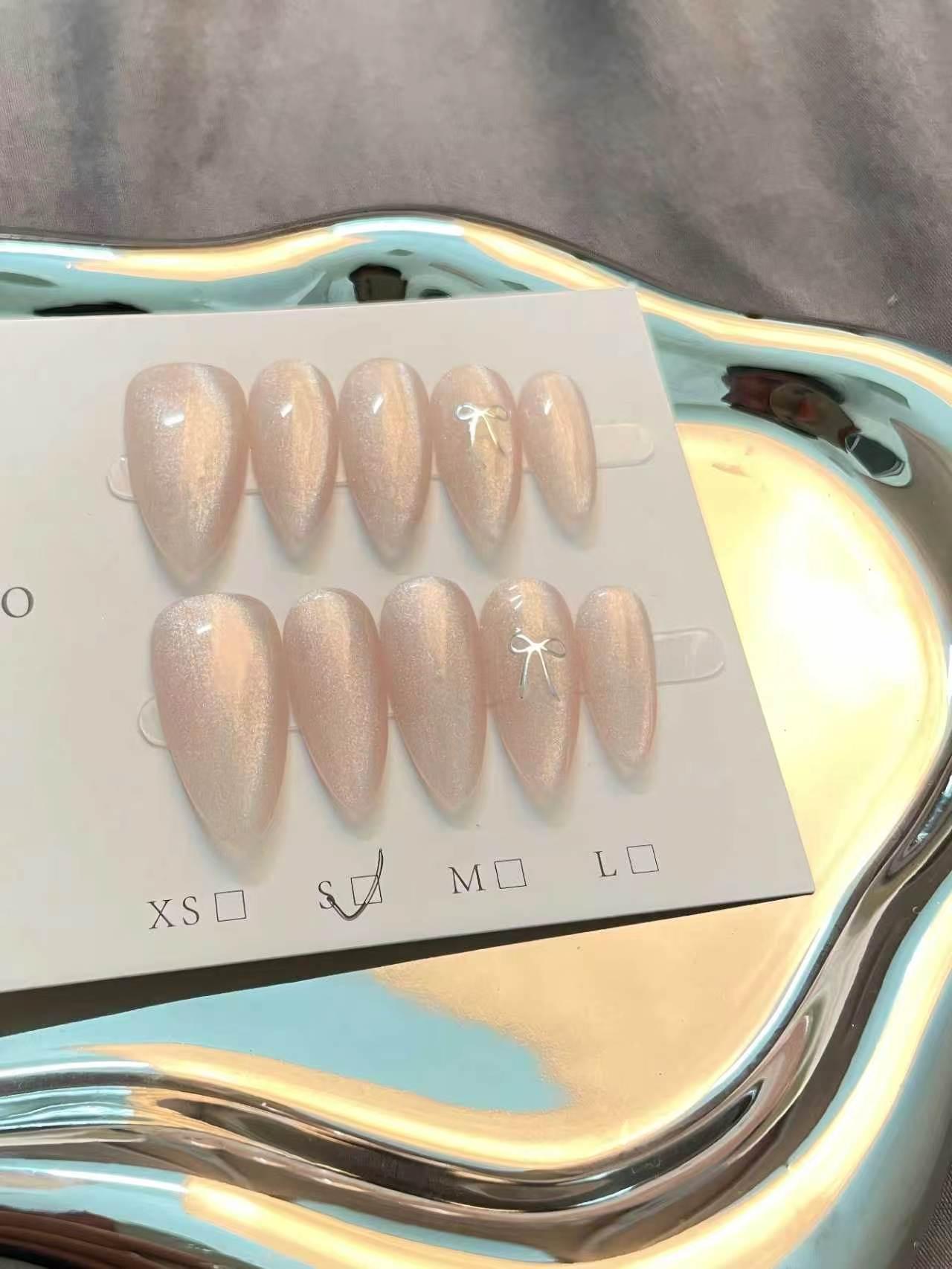 Light Pink Almond Artificial Nails