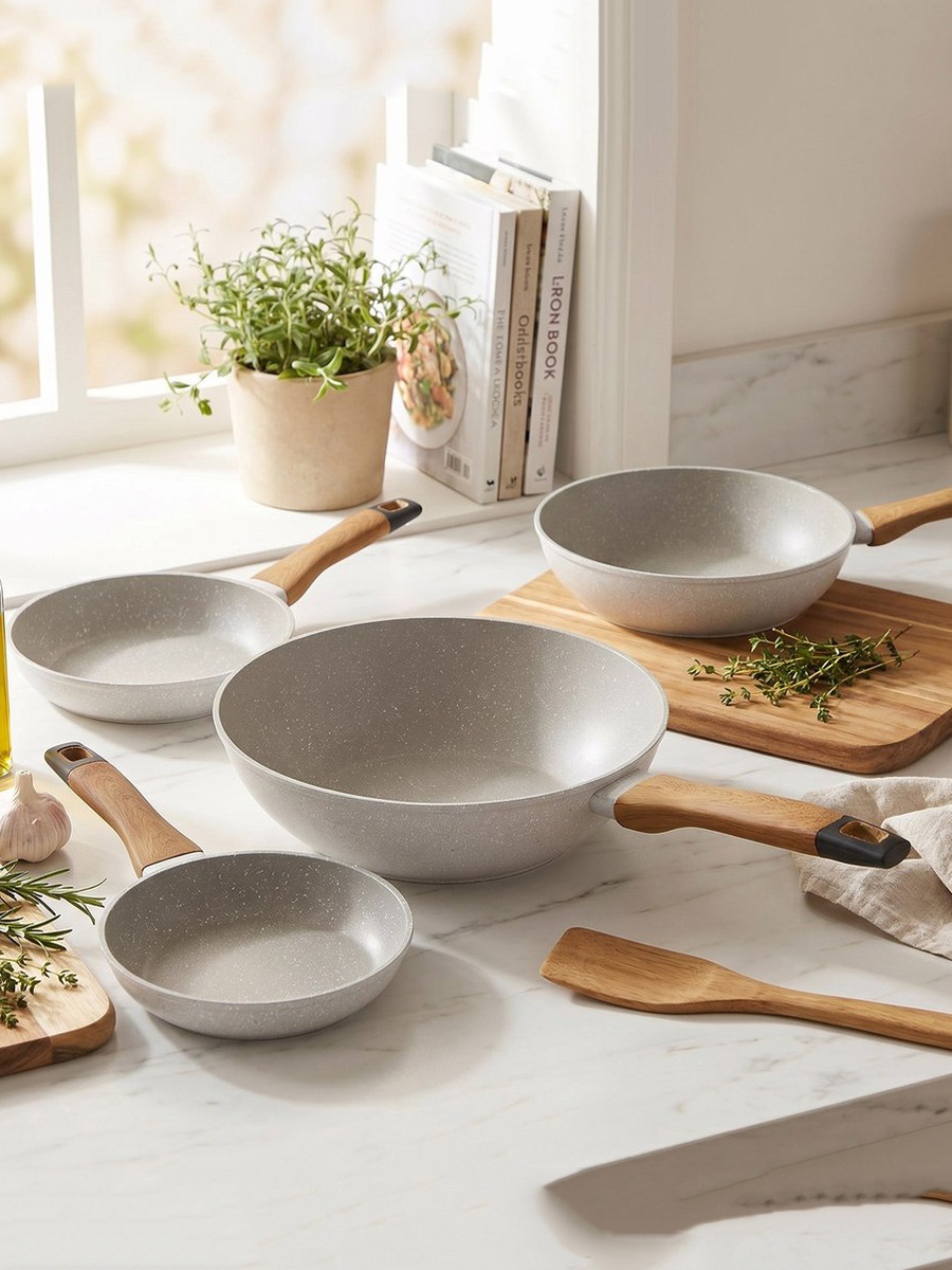 La Natura Induction Fry Pan with Trivet - 20 cm