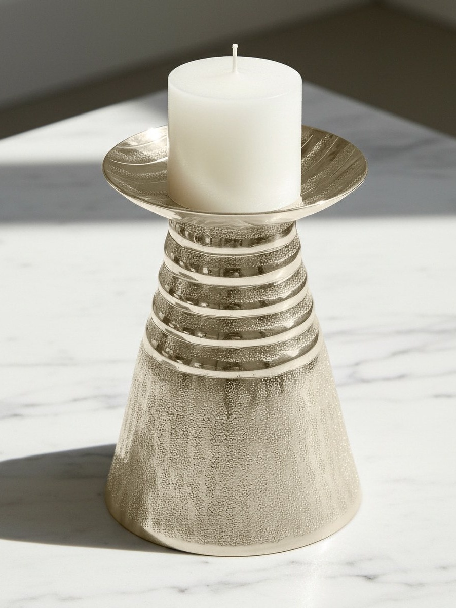 Aurum Ausie Elan Decorative Pillar Candleholder - 13.5x13.5x17 cm
