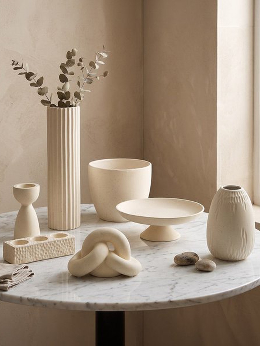 Sansa Riwaq Umber Ceramic Decorative Vase - 13.5x13.5x20 cm