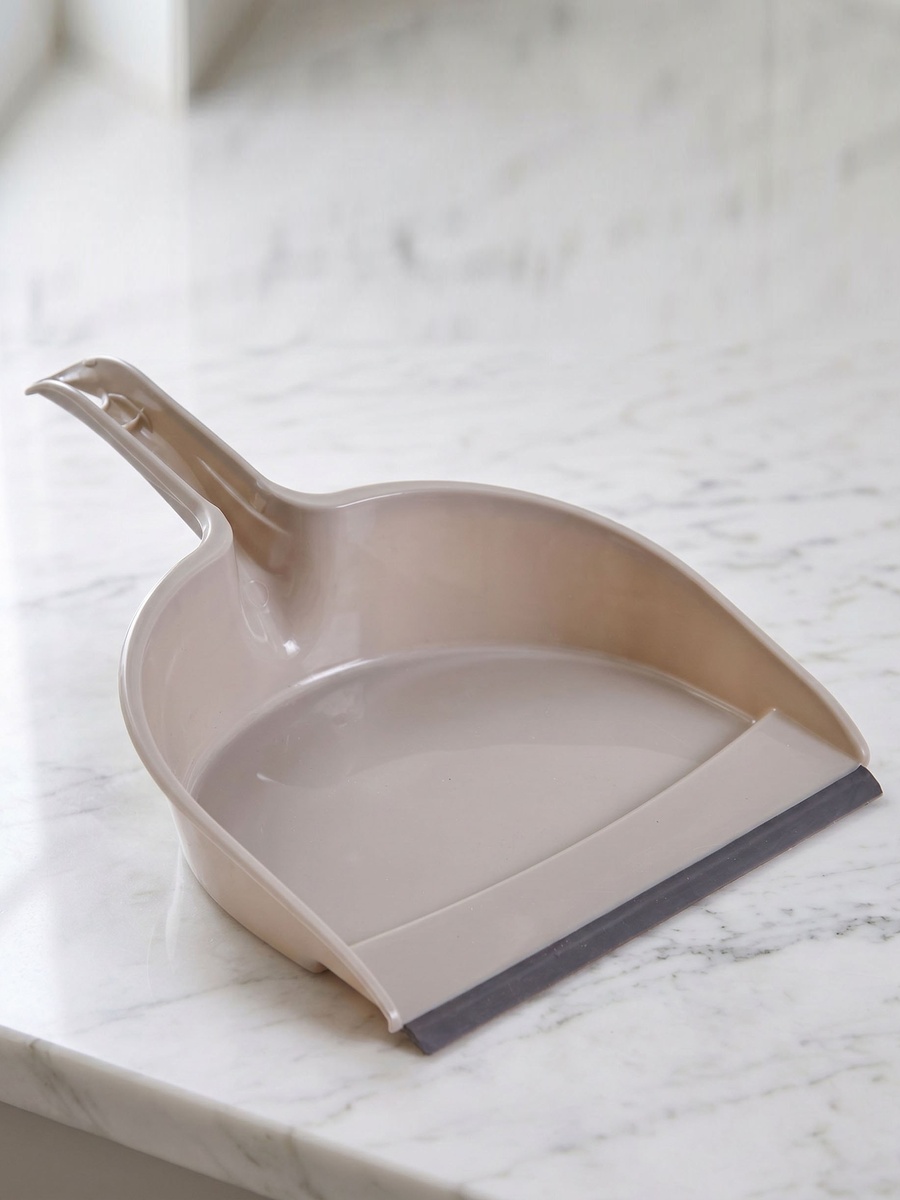Primo Dustpan and Small Brush - 31x22x10 cm