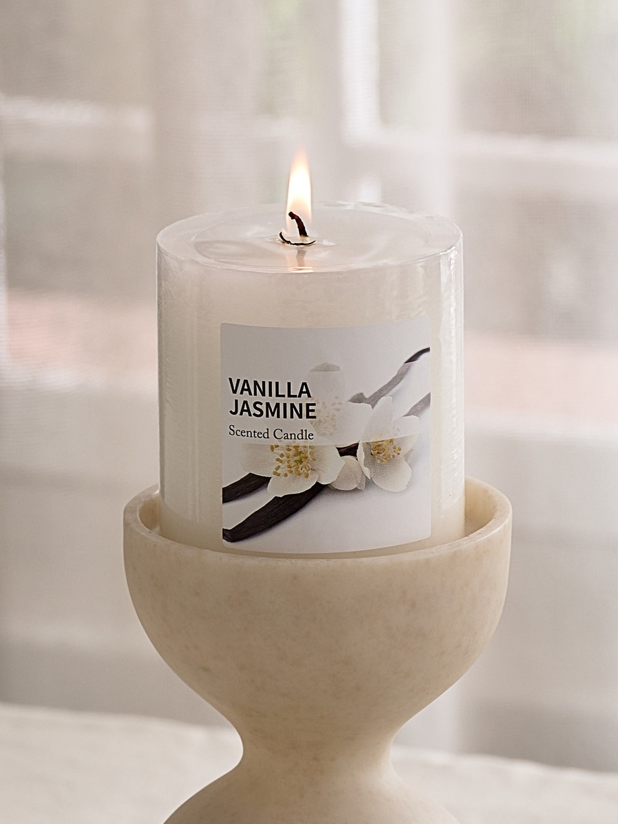 Qara Vanilla Jasmine Pillar Candle - 6.8x7 cm