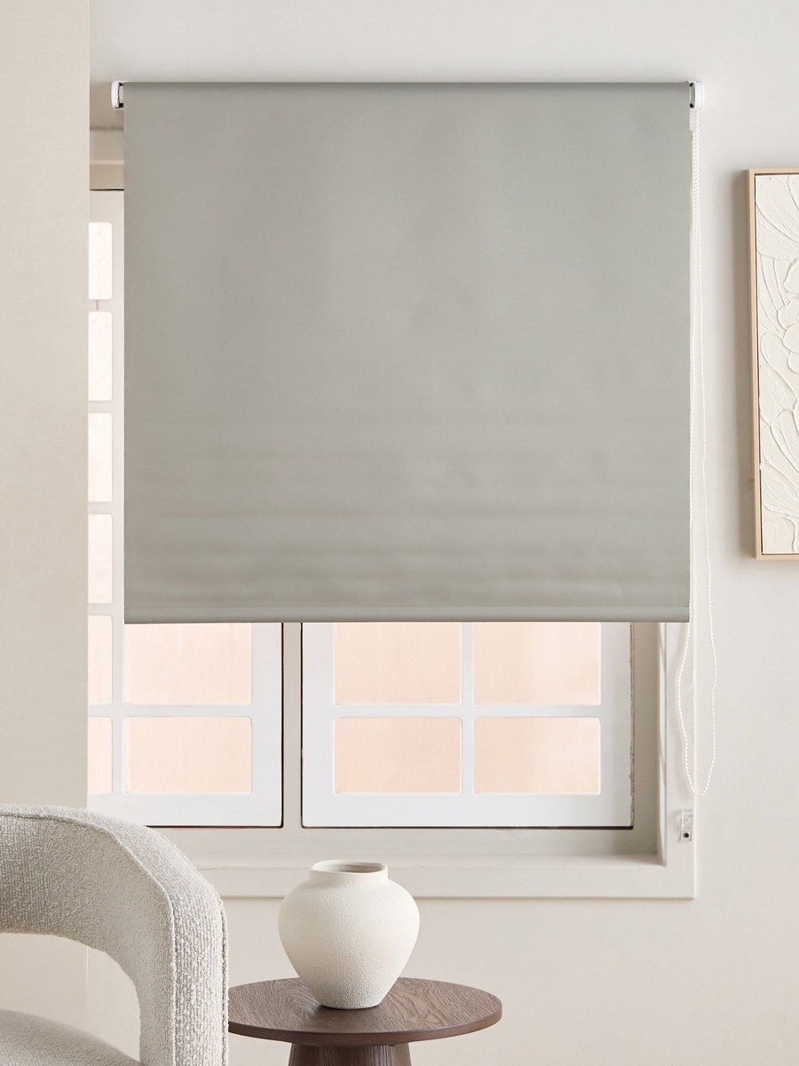 Delta Blackout Roller Blind - 90x240 cm
