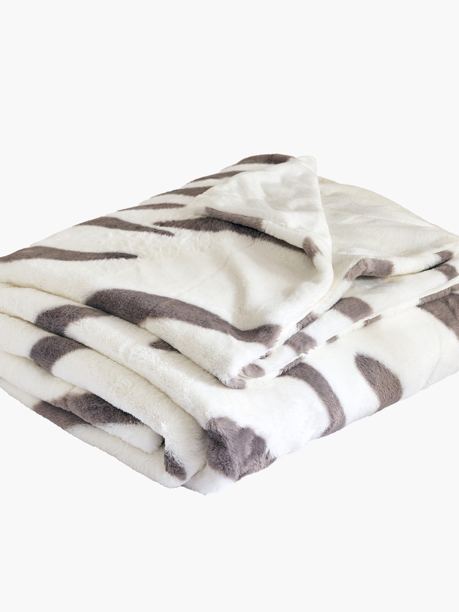Cozy Plush Animal Zebra Print Twin Blanket - 150x220 cm