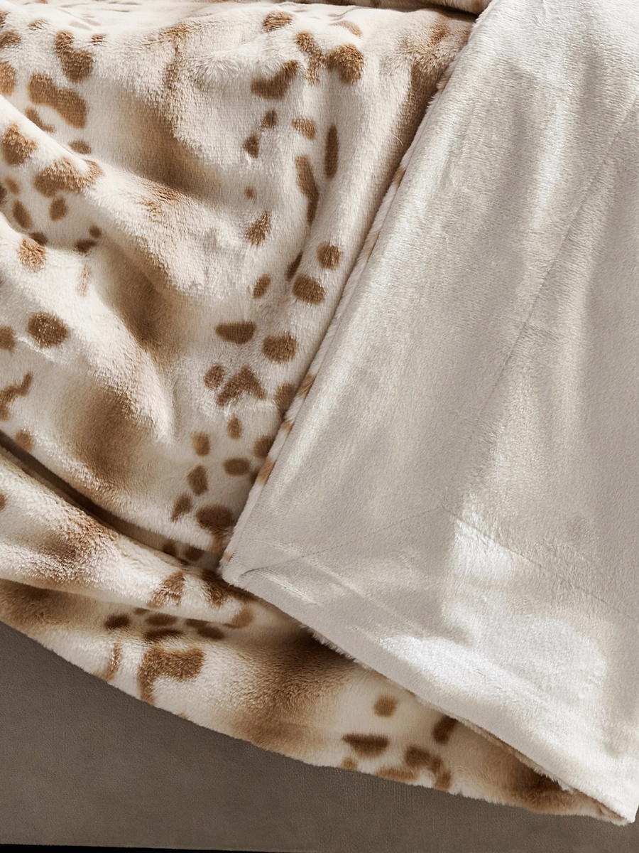 Cozy Plush Animal Leo Print Twin Blanket - 150x220 cm