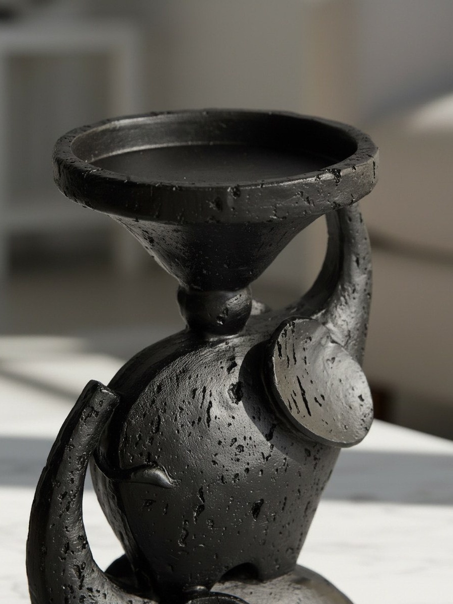 Fresco-Maeve Decorative Resin Pillar Candleholder - 12x9.8x24 cm