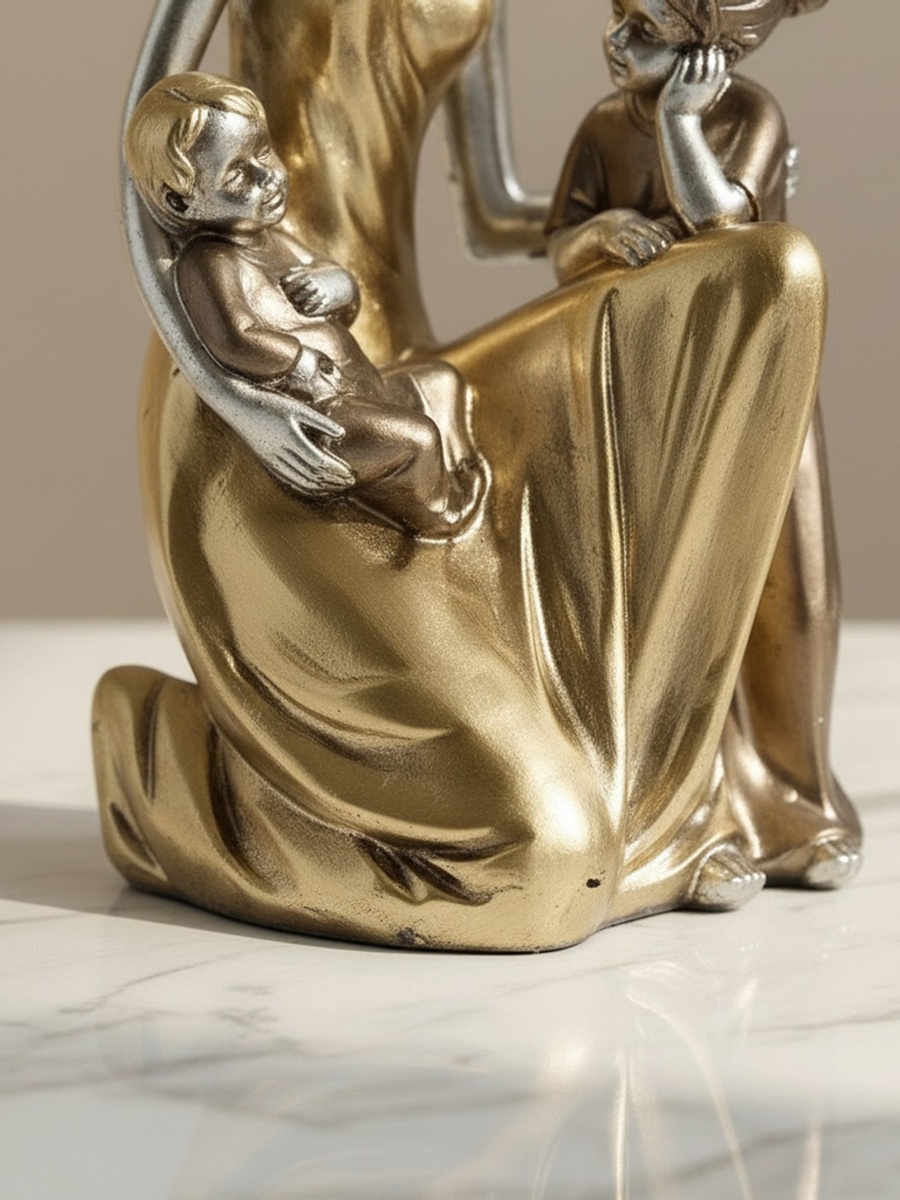 Wren Ema Aurum Decorative Mother with Children Figurine - 10.3x7.3x18 cm