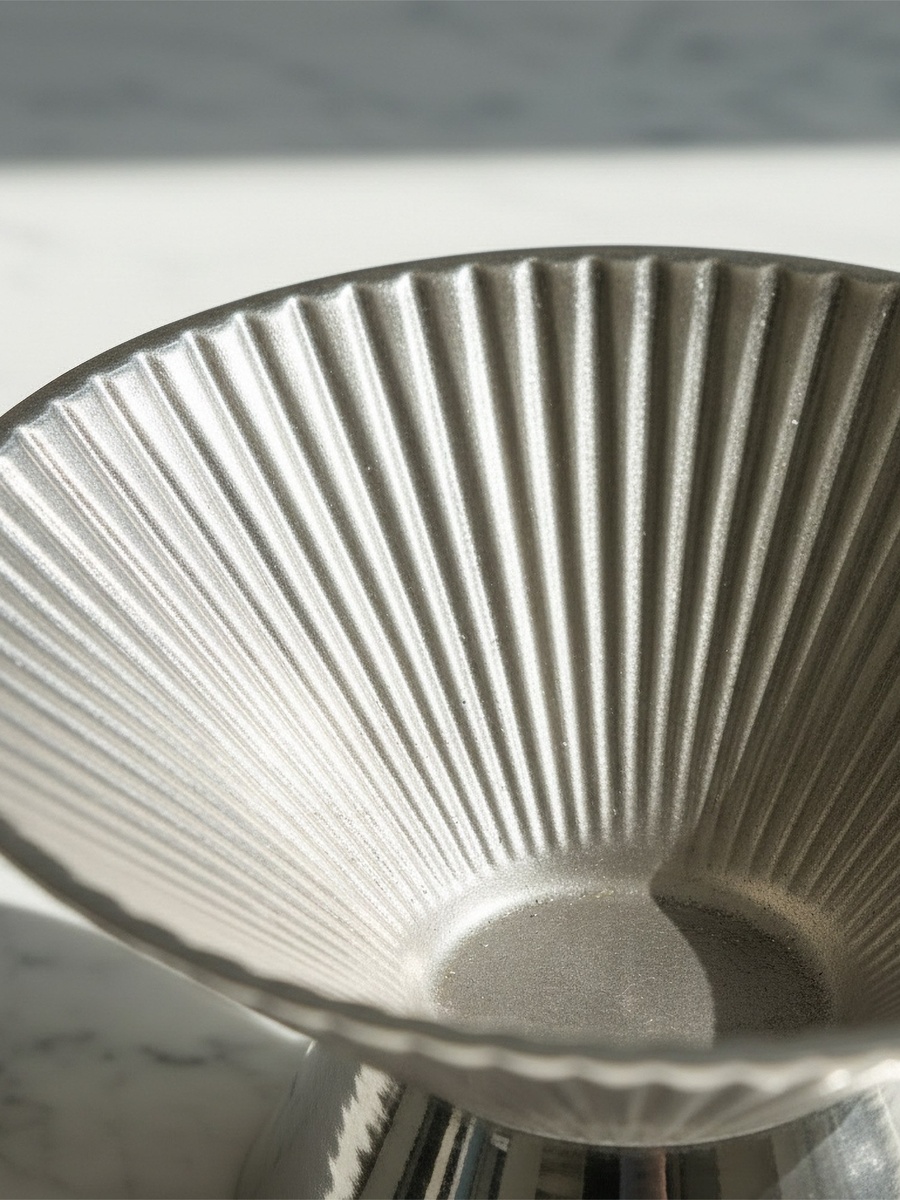 Aurum Sansa Dune Ceramic Decorative Footed Bowl - 22.5x22.5x11.2 cm