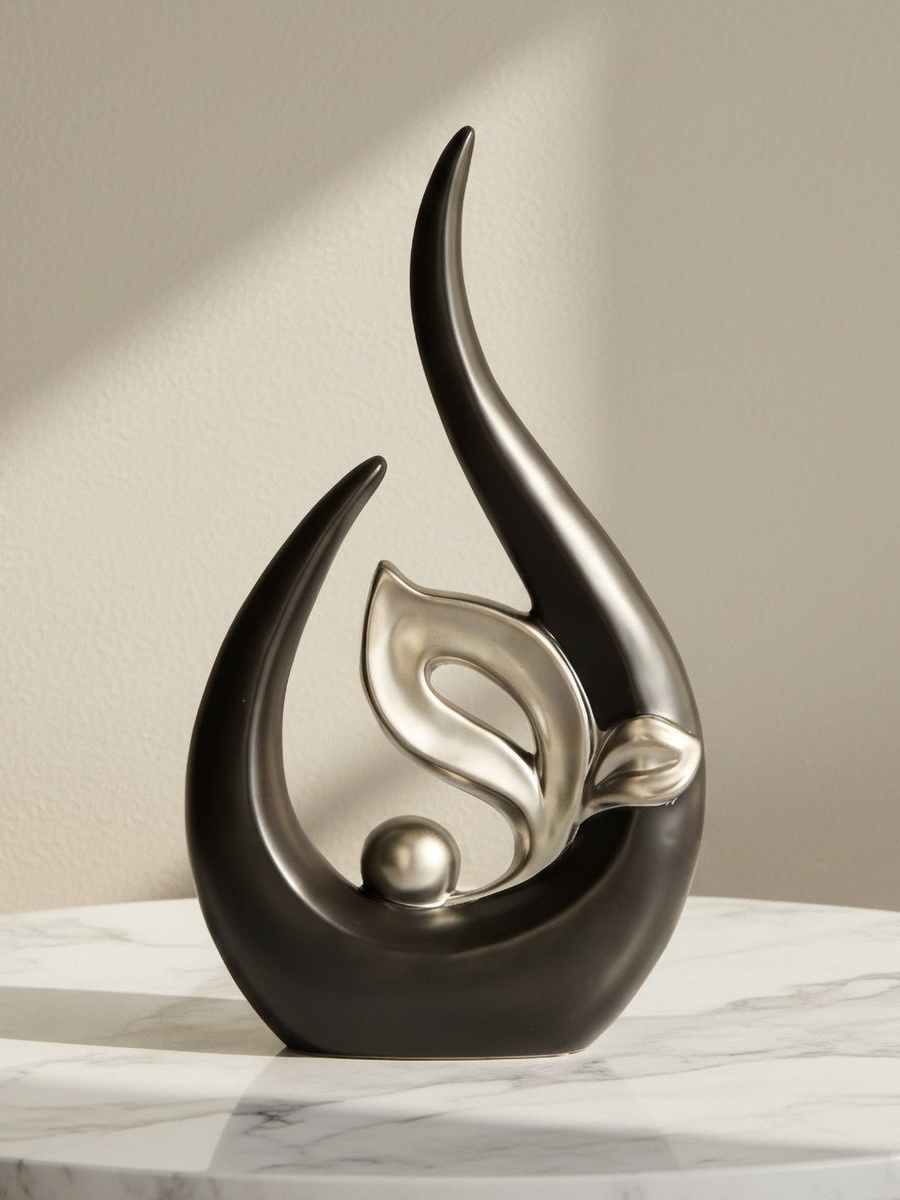 قطعة ديكور سيراميك قياس 20.5×6.5×38 سم