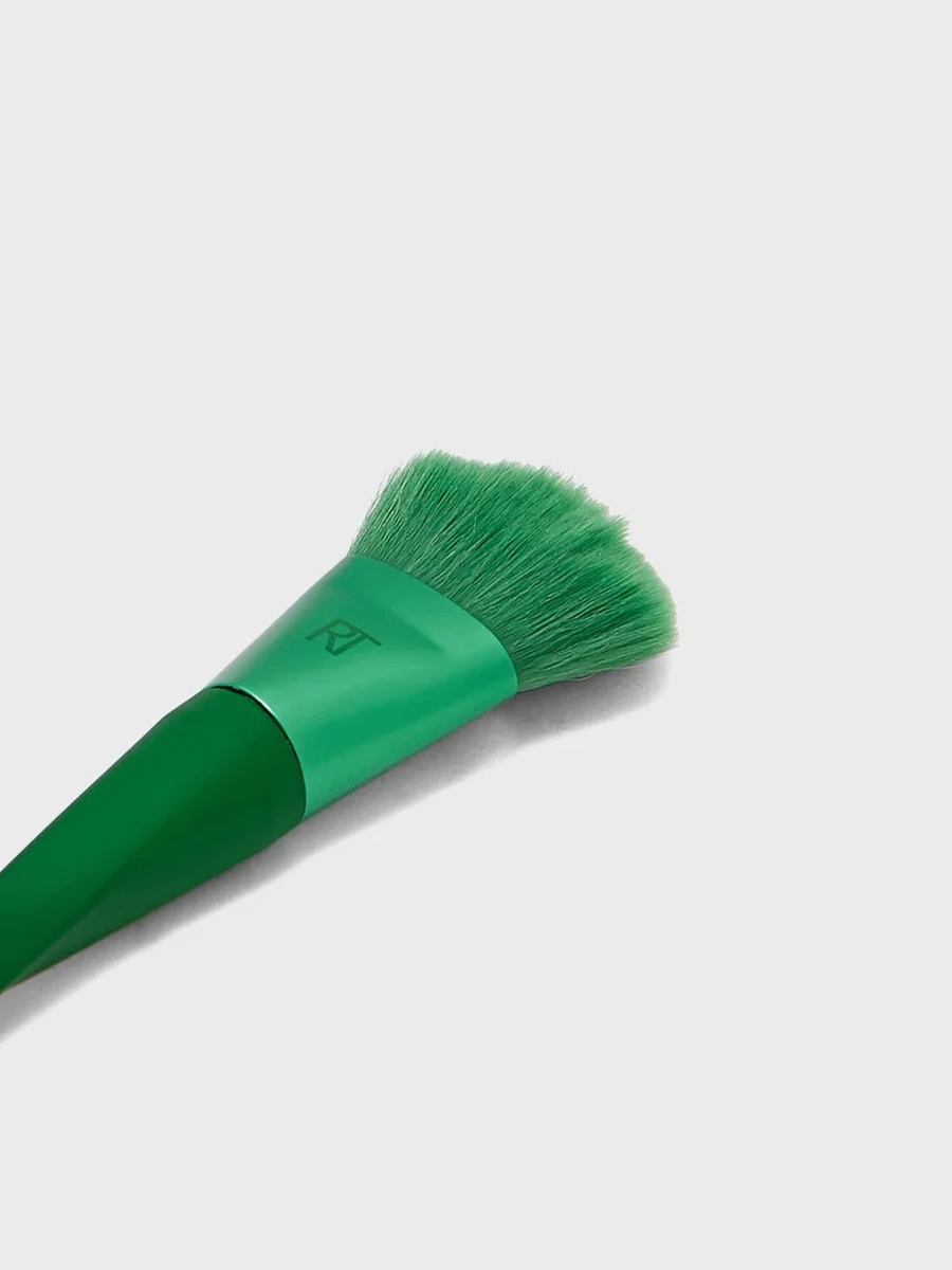 Light Lock Foundation Brush