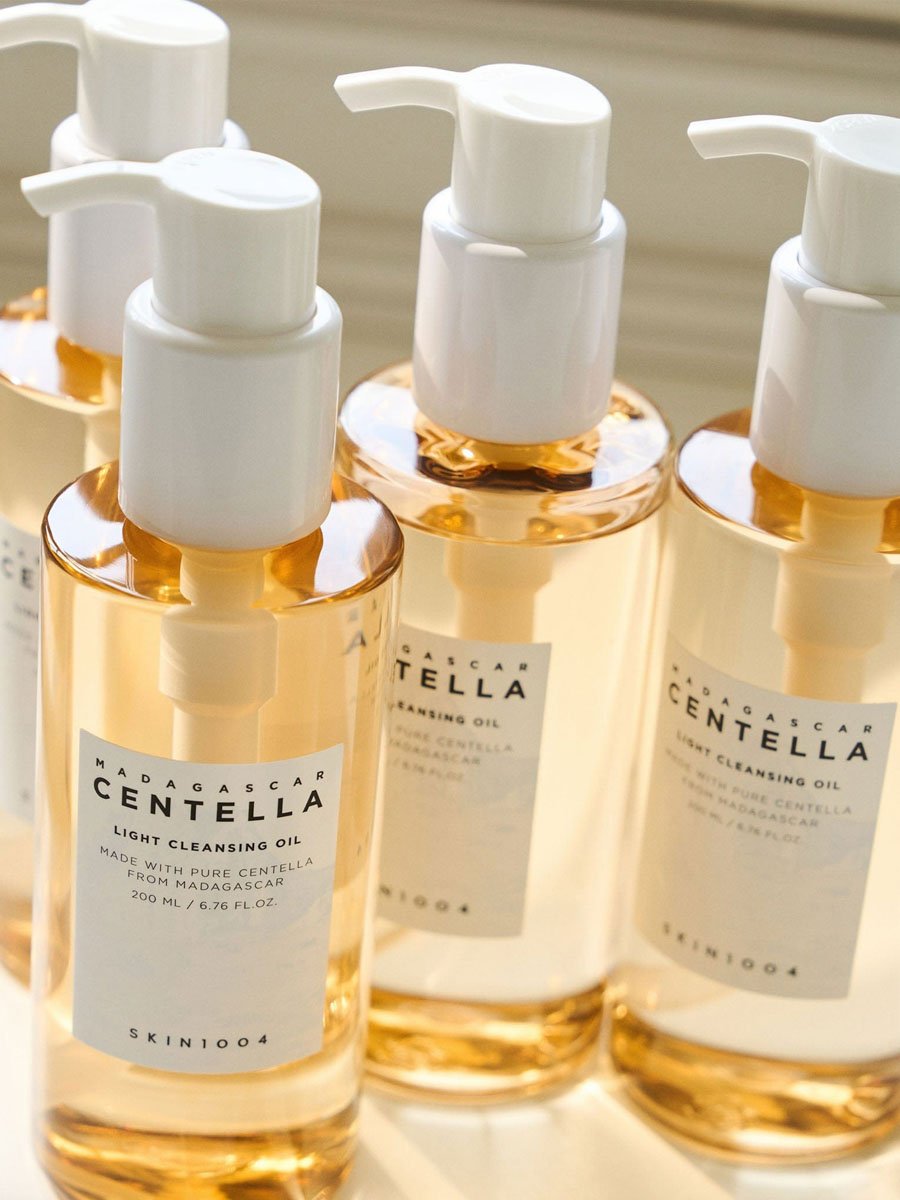 Madagascar Centella Light Cleansing Oil 200ml
