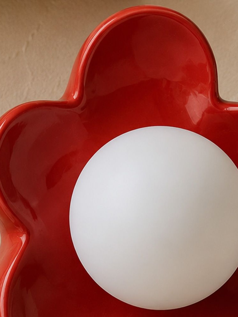 Petal Pop Kids Ceramic Table Lamp, Red