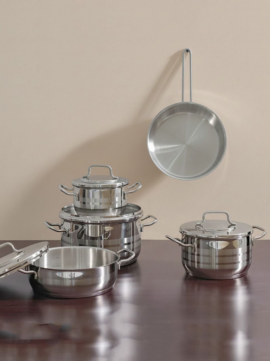 Chef's Delight Astra 9 - Piece Cookware Set - 5mm, Black, Stainless Steel, Cookware Set For Home Kitchen Meal Preparation And Daily Cooking