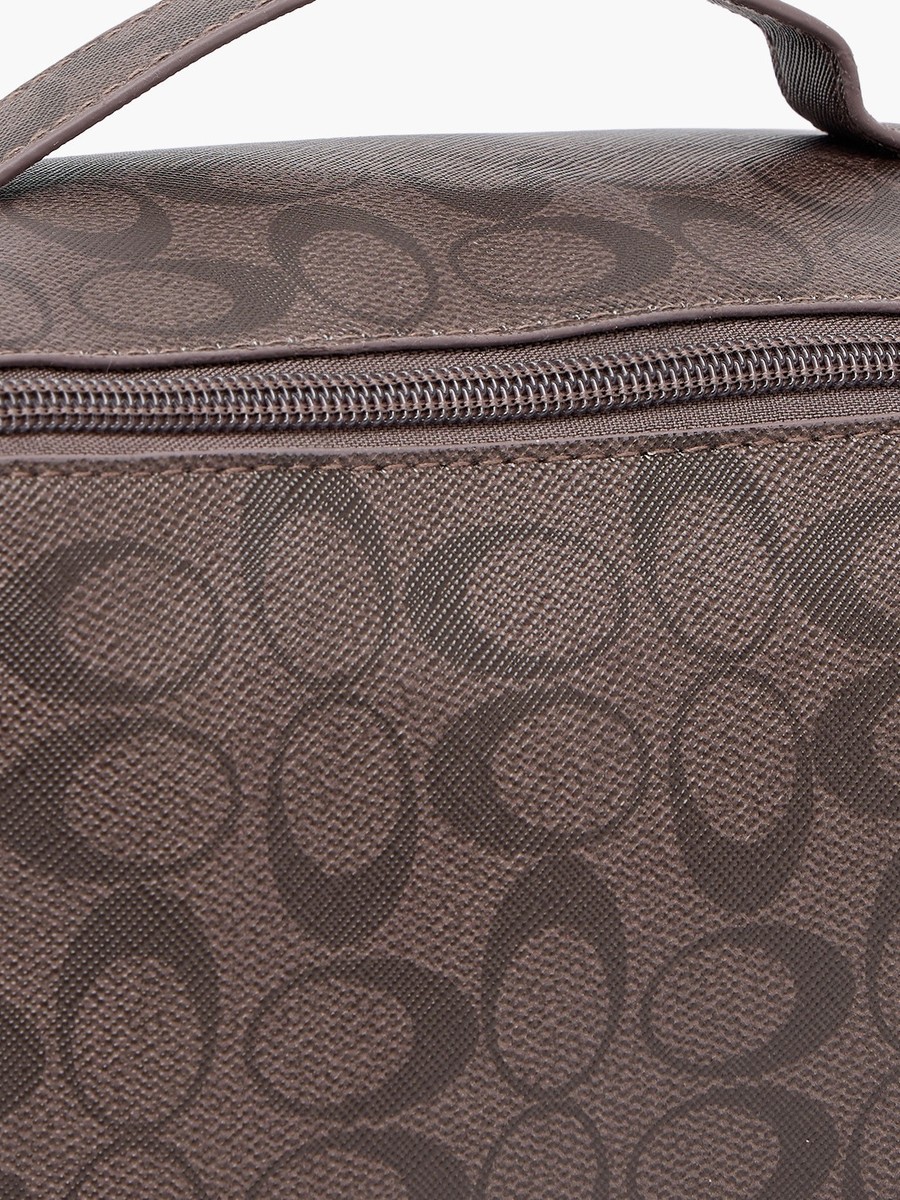 1-Compartment Cosmetic Pouch with Zip Closure - 24x12x12 cms