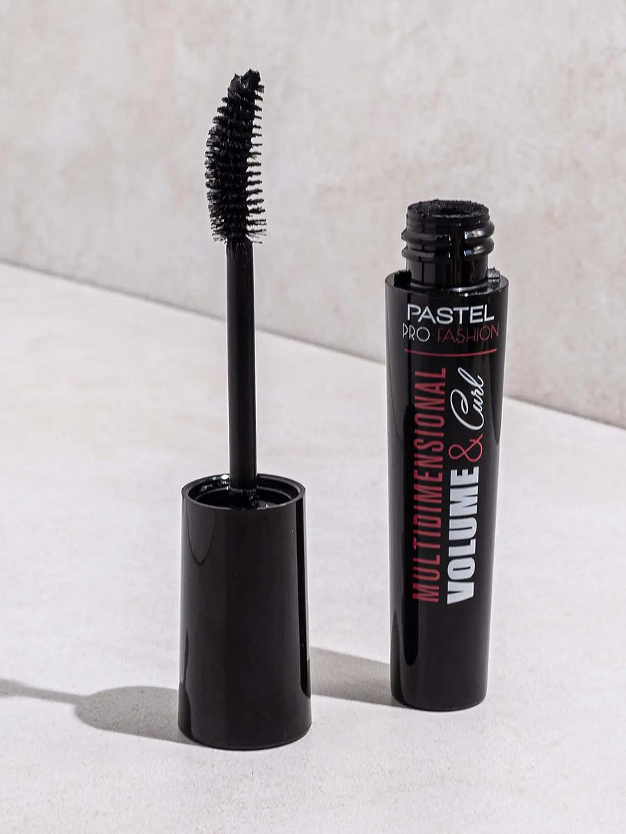MultidiMenional Volume and Curl Mascara