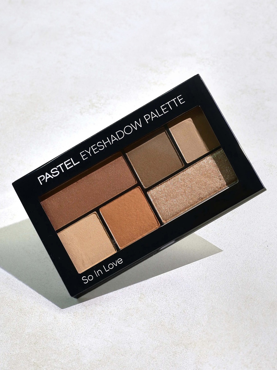 So In Love Eyeshadow Palette