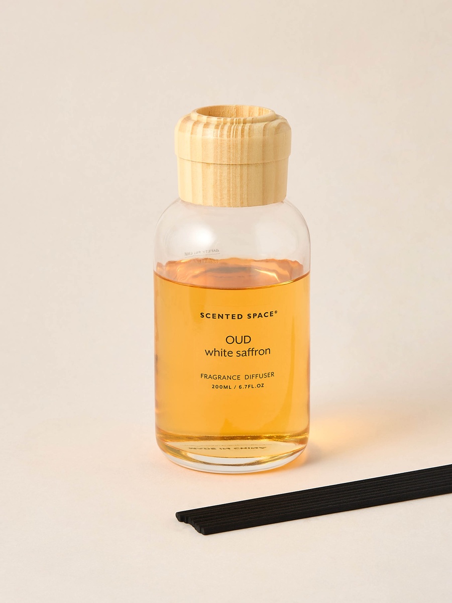 Oud White Saffron Reed Diffuser - 200 ml