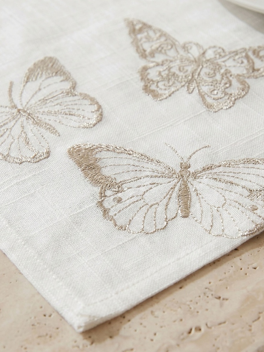 Butterfly 4-Piece Embroidered Placemat Set - 30x45 cm